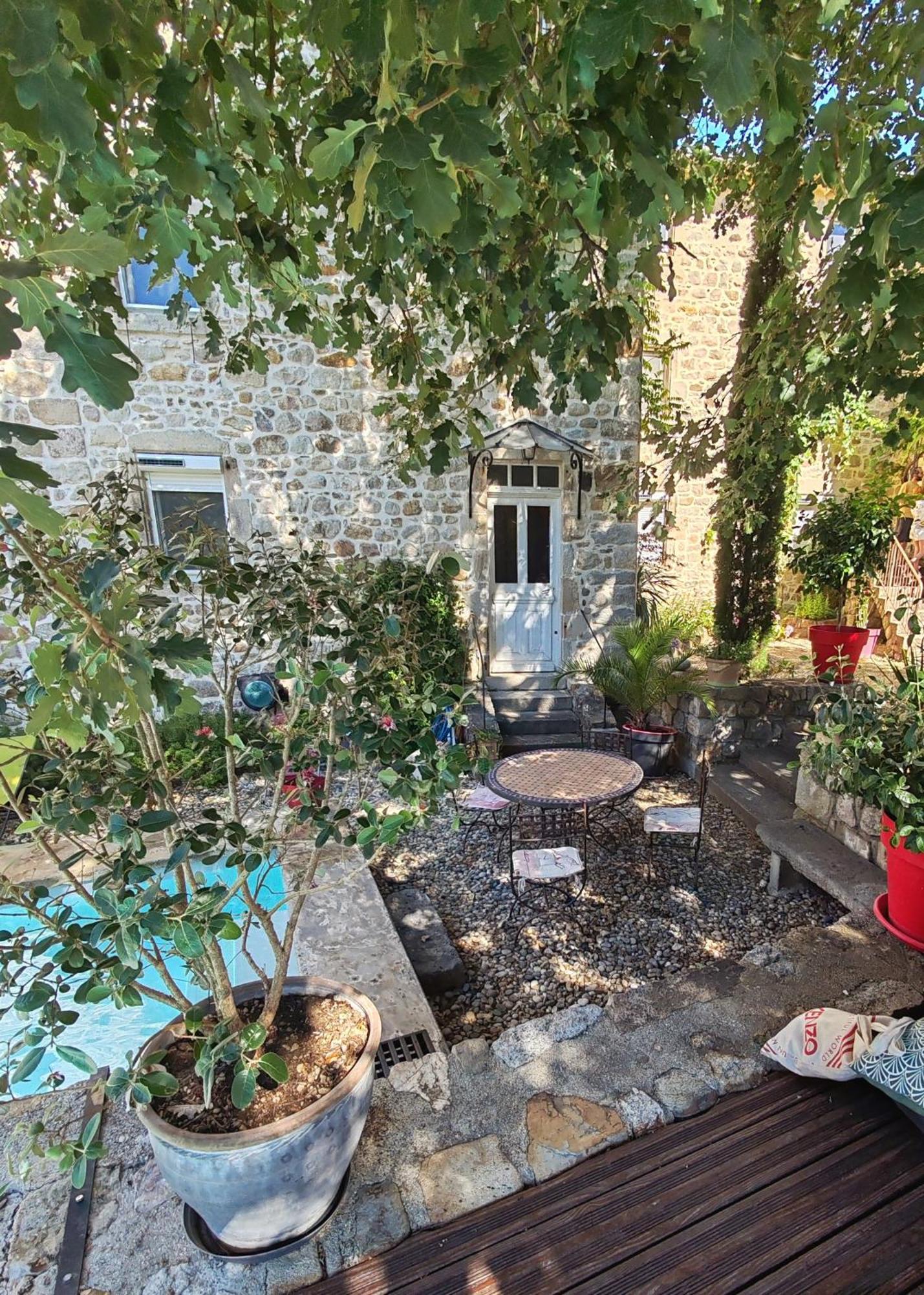 Le Mas De La Musardiere Chambres D Hotes Les Assions Exterior photo