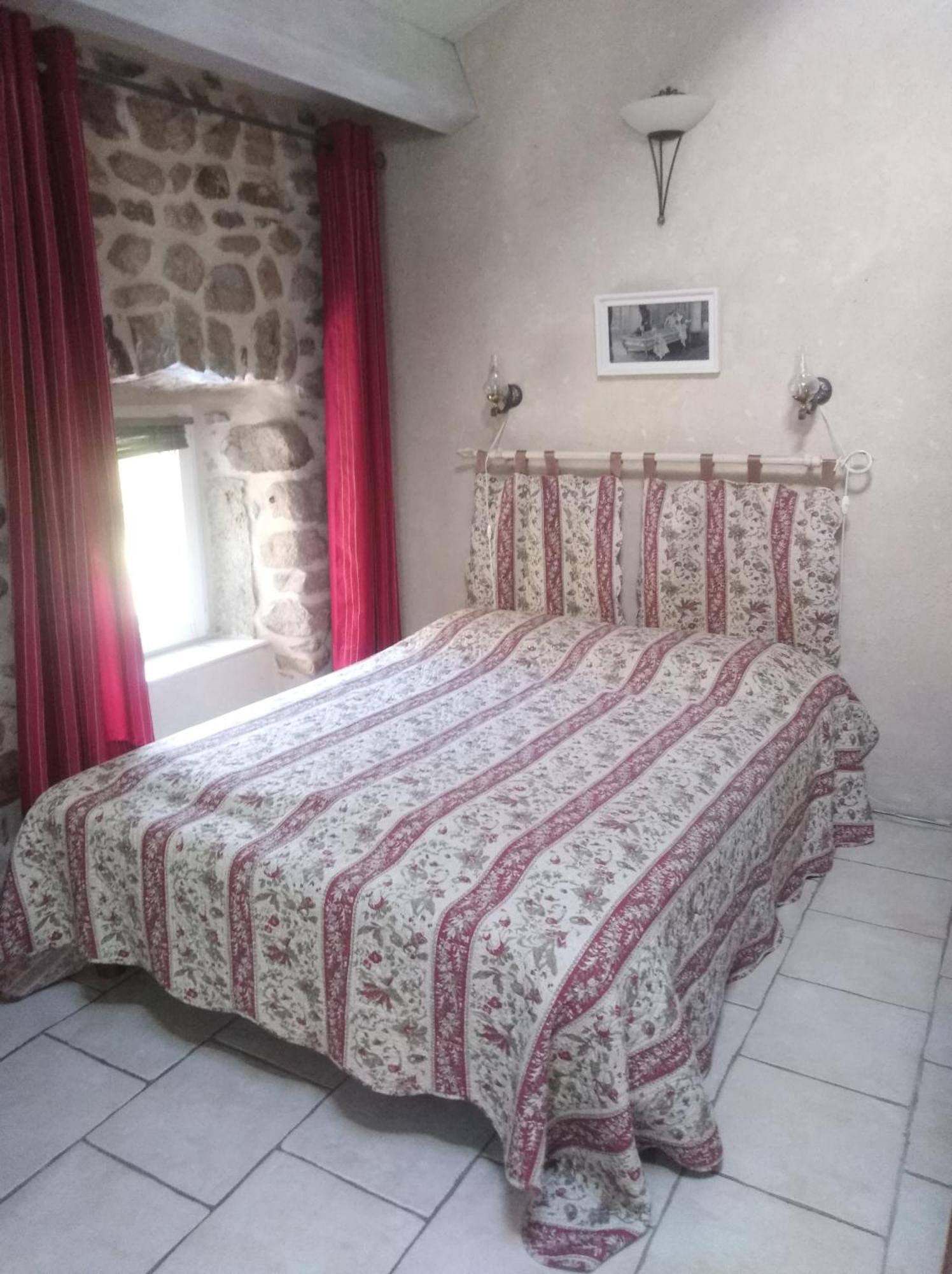 Le Mas De La Musardiere Chambres D Hotes Les Assions Exterior photo