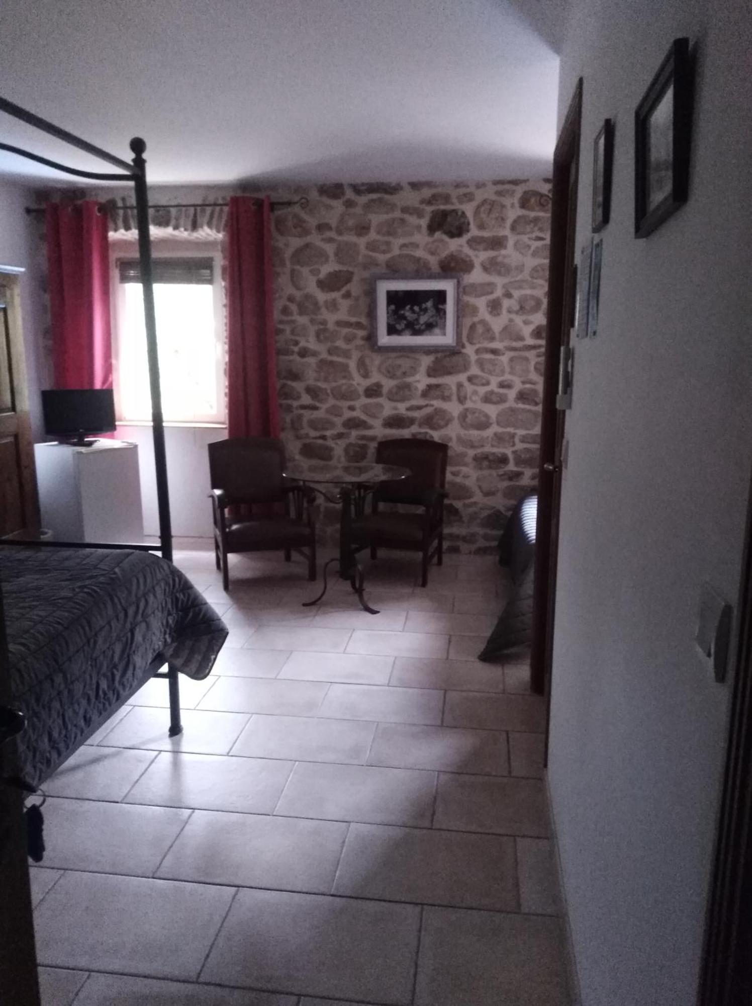 Le Mas De La Musardiere Chambres D Hotes Les Assions Exterior photo