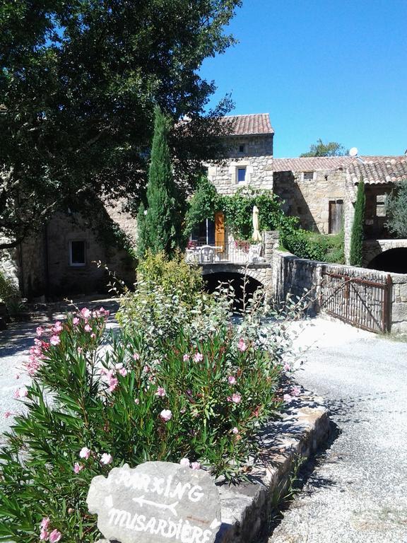 Le Mas De La Musardiere Chambres D Hotes Les Assions Exterior photo